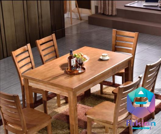 ممیزات طاولة الطعام الخشبية مع الطاولات الاخري